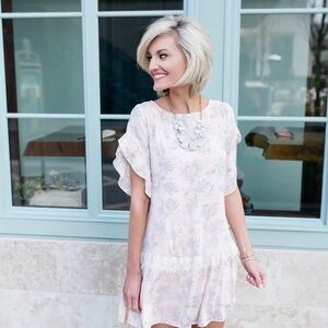 ✨ Ann Taylor LOFT Paisley Floral Lace Flutter-Sleeve Flounce Dress, Large ✨